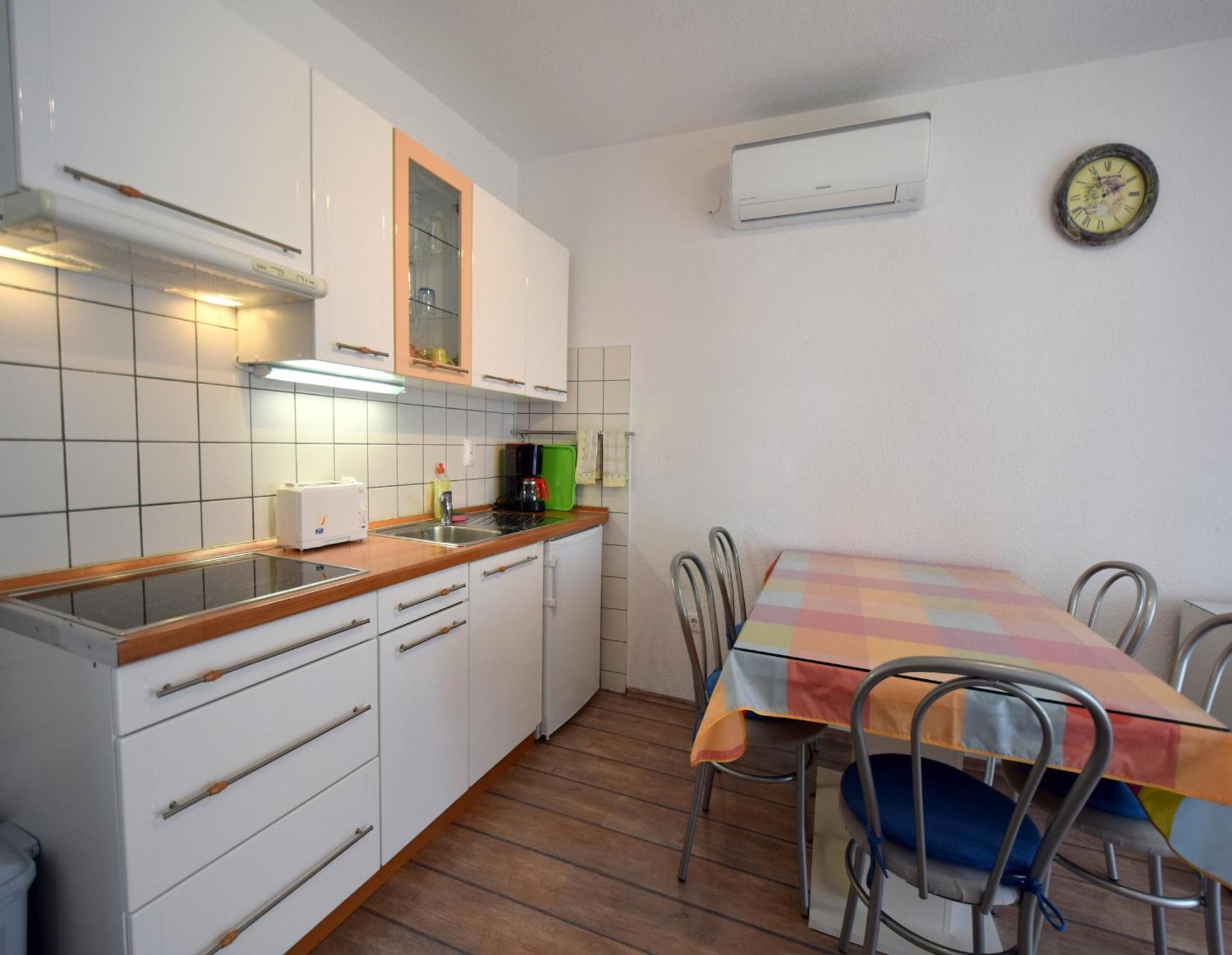 Apartments Martin Малинска Екстериор снимка