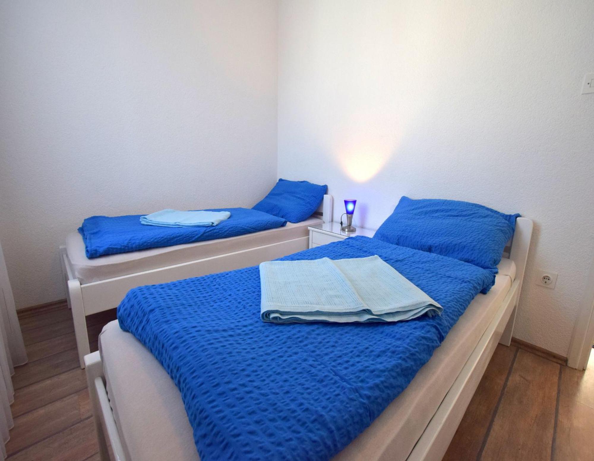Apartments Martin Малинска Екстериор снимка